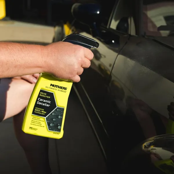 Mothers – Decontaminant si protectie ceramica in acelasi timp, 710ml