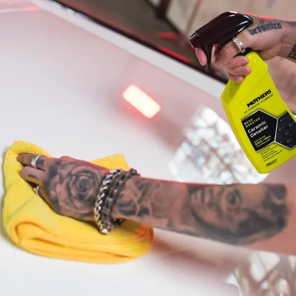 Mothers - Finish ceramic si luciu pentru masina, 710ml