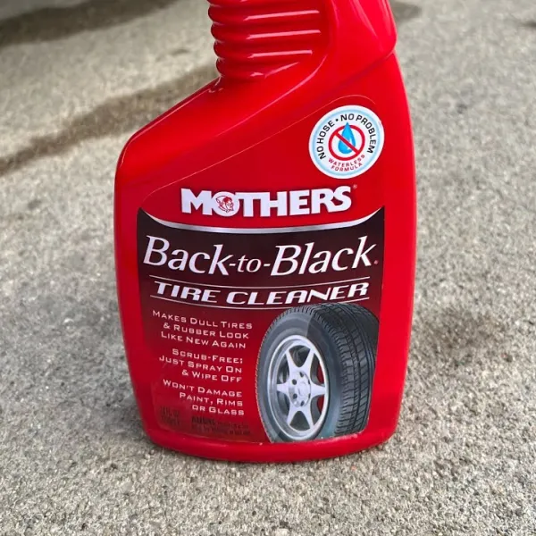 Preview image for the video "Waterless tire cleaning! Mothers Back to Black Tire Cleaner review.".