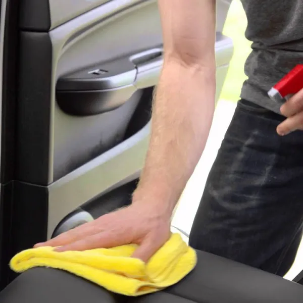 Preview image for the video "Mothers Polish - 2015 VLR Vinyl-Leather-Rubber Care TV Commercial (30 Seconds)".