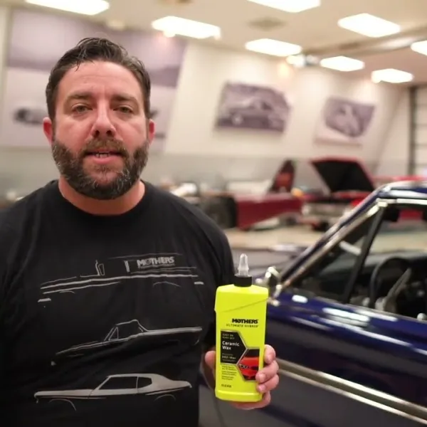 Preview image for the video "Using Mothers Ultimate Hybrid Ceramic Wax – How-To Video".